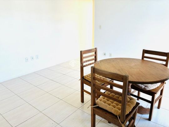 Apartamento com 1 quarto e 43m² para alugar em Pedra Branca, Palhoça. - Foto 1