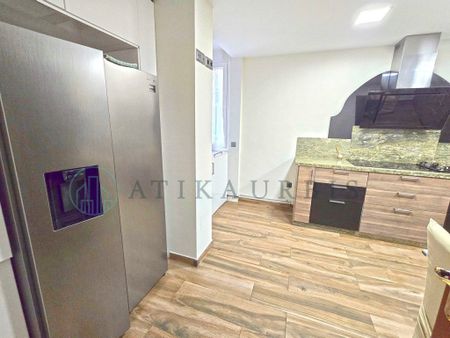 Piso de alquiler en Calle Esperanto, Carranque - Haza Cuevas - Photo 4