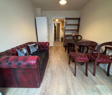 5 bedroom terraced house to rent - Photo 1