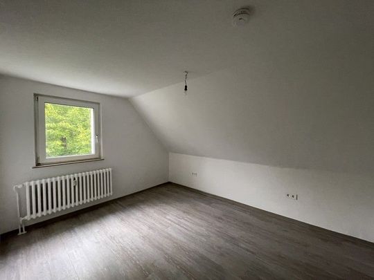 Ihre neue Wohnung: günstige 2,5-Zimmer-Wohnung mit Ausblick - Foto 1