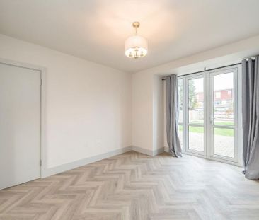 3 bedroom semi-detached house to rent - Photo 2