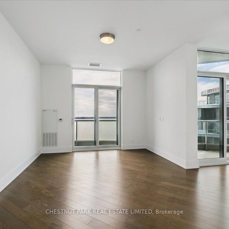 SPH16 - 1 Edgewater Drive, ON, Toronto - Photo 1