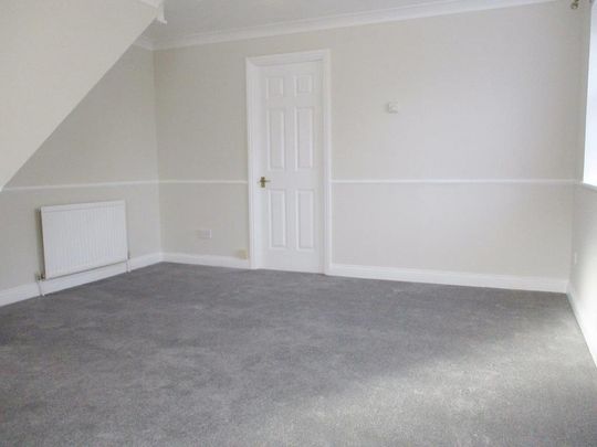 2 bedroom semi-detached house to rent - Photo 1
