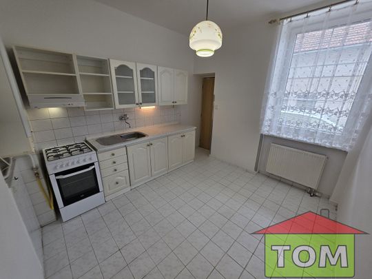 Pronájem bytu 2+1 50 m² - Photo 1