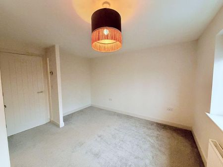 2 bedroom terraced house to rent - Photo 2