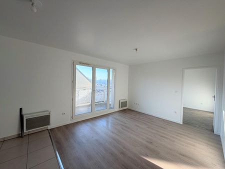 location Appartement T2 DE 40.35m² À ESBLY - Photo 2