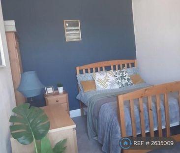1 bedroom in a house share to rent - Photo 6