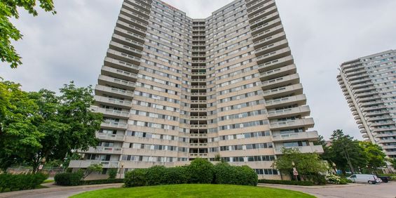 Spacious 2 Bedroom in Central Brampton - Photo 3