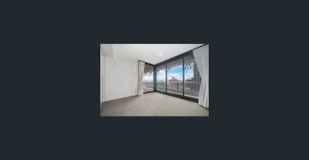 Luxury 3-Bedroom Residence with Spectacular Darling Harbour Views - Photo 2