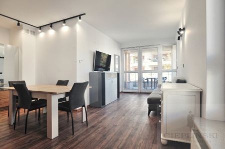 Stylowe mieszkanie 2-pokojowe blisko centrum - Photo 3