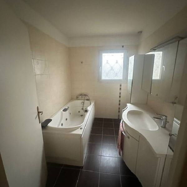 Appart F3 100m² (réf 6935579) - Photo 2