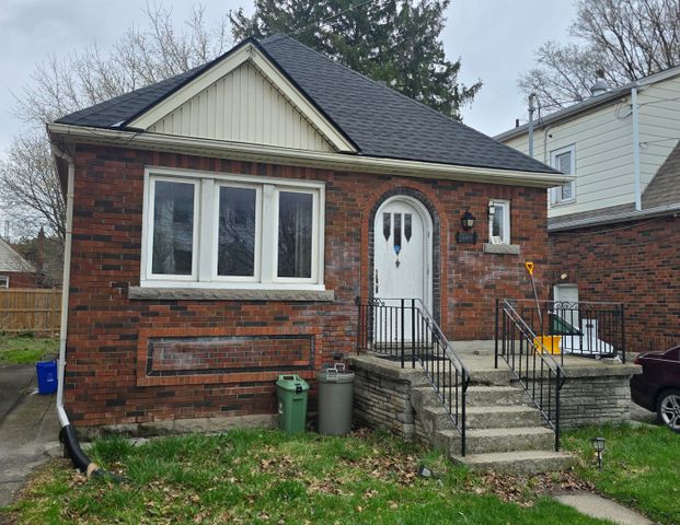 For Lease - 66 Cline Avenue Unit# Basement, Hamilton, Ontario - Photo 1