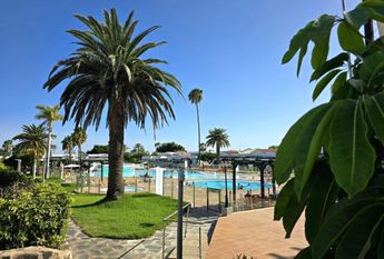 Maspalomas, Canary Islands 35100