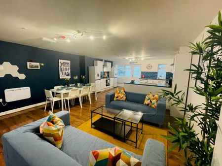 1 bedroom in a house share to rent - Photo 3