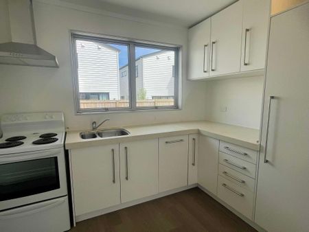 b/35 Tabitha Crescent, Henderson - Photo 2