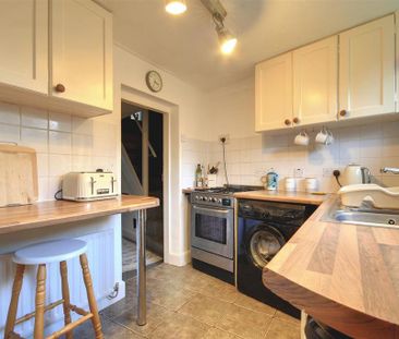 2 bedroom house to rent - Photo 4