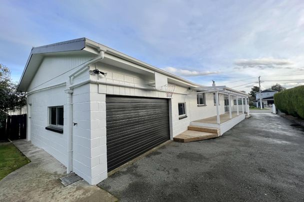 33 John Street, Otatara - Photo 1