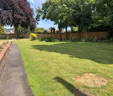 The Approach, Orpington, Kent, BR6 - Photo 5