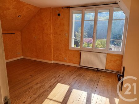 Location Maison 5 pièces 96m² BUC 78530 - Photo 2