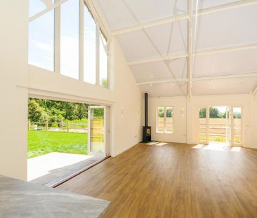 3 bedroom semi-detached house to rent - Photo 6