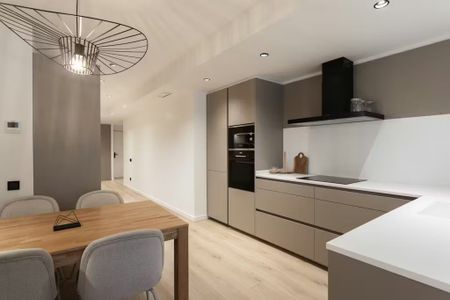 Carrer de Provença, Barcelona, Catalonia 08029 - Foto 4