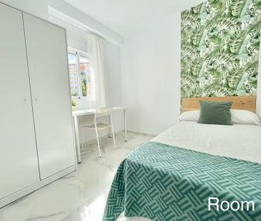 Avenida Sánchez Pizjuan, Sevilla, Andalusia 41009 - Photo 4