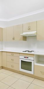 Light-filled and peaceful - Photo 3