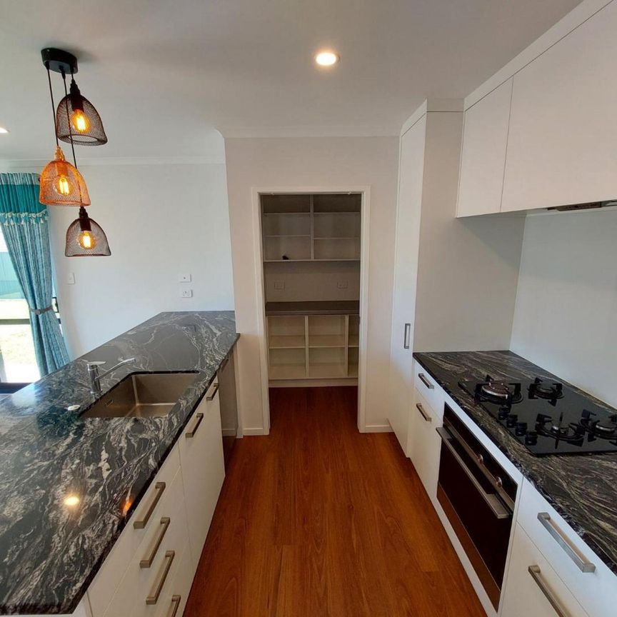 Brand New 4 bedroom Home In Bell Block - Photo 1
