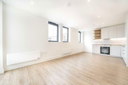 1 bedroom flat to rent - Photo 4