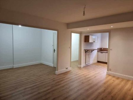 Location Appartement 4 pièces 77m² BOULOGNE SUR MER 62200 - Photo 5