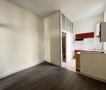 Location Appartement 1 pièce 29m² SAUMUR 49400 - Photo 4