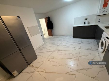 3 bedroom bungalow to rent - Photo 2