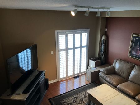 For Lease - 15 CHAPMAN Lane, Hamilton, Ontario - Photo 5