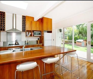 6 Quinn Street, Heidelberg - Photo 1