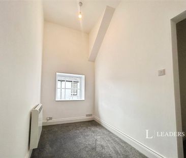 1 bedroom flat to rent - Photo 6