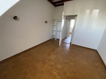 Location Appartement 3 pièces 70m² RODEZ 12000 - Photo 3