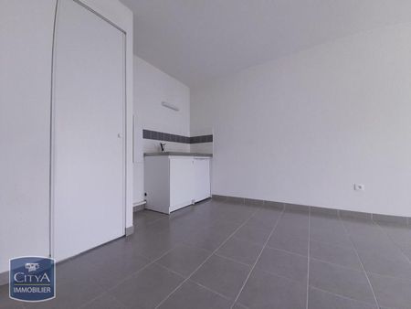 Location Appartement 2 pièces 42m² ST SEBASTIEN SUR LOIRE 44230 - Photo 2