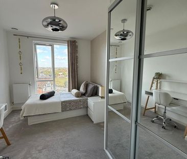 Room in a Shared Flat, Grosvenor Court Adenmore Road, SE6 - Photo 4