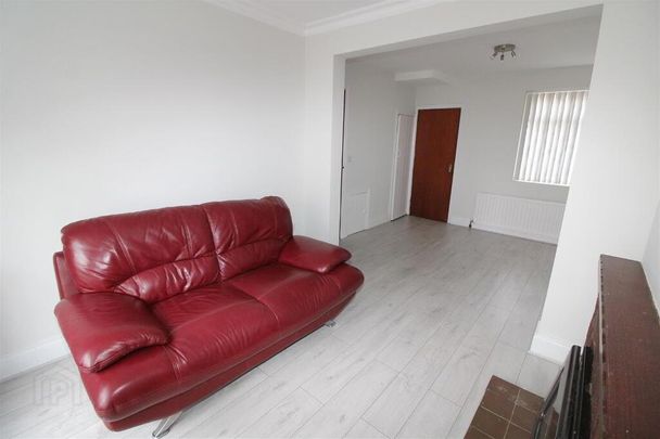 14 Oakmount Drive, Belfast, BT15 3RE - Photo 1