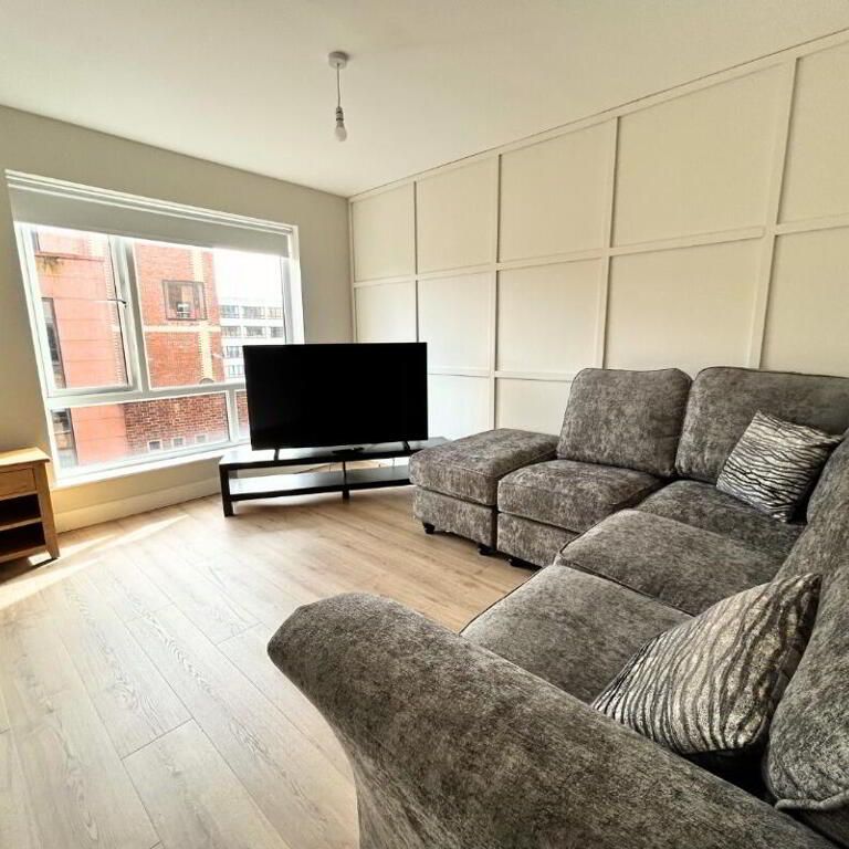 404 College Court Central, Belfast, BT1 6BZ - Photo 1
