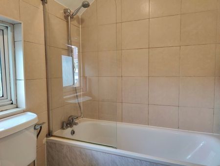 Room in a Shared House, Cedar Grove, W5 - Photo 5