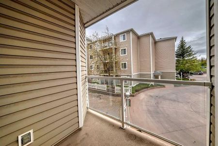 260 Shawville Way Southeast, Calgary - Photo 3