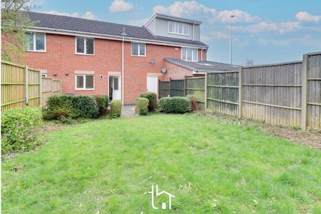 3 bed terraced house to rent in Waterworks Road, Coalville, LE67 - Photo 2