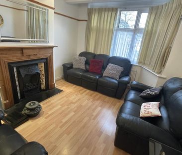 4 bedroom terraced house to rent - Photo 6