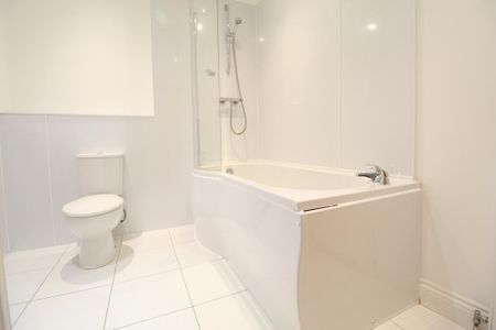 2 bedroom flat to rent - Photo 5