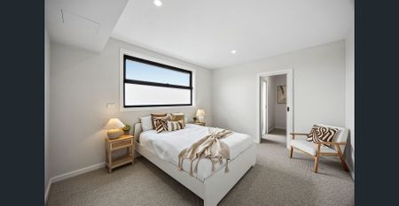 Brand New Luxury Living with Space, Style & Ultimate Comfort! - Photo 3