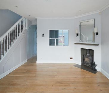 4 bedroom terraced house to rent - Photo 1