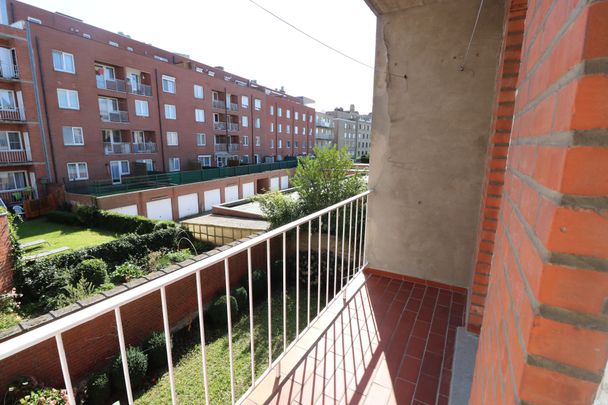 Ruim 2-slaapkamerappartement, vlakbij het centrum van Blankenberge - Foto 1