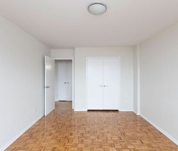 For Lease - 6200 Bathurst Street Unit# 312, Toronto, Ontario - Photo 3