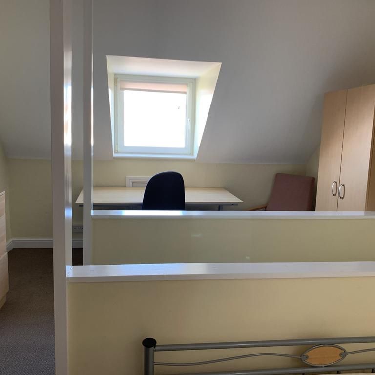 4 bedroom house to rent - Photo 1